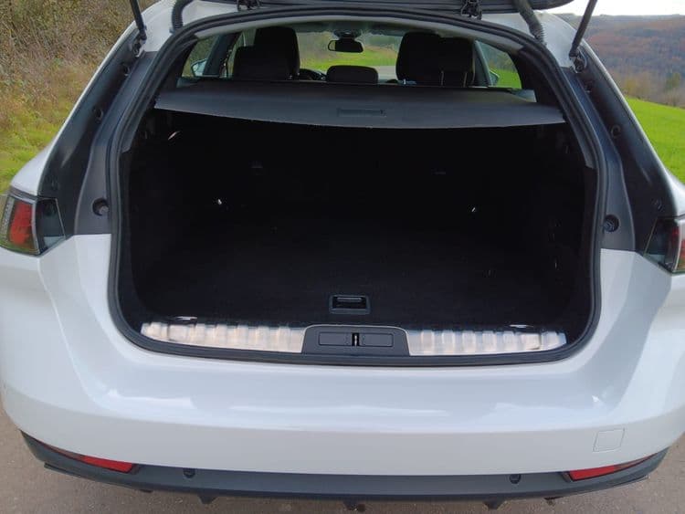 WhatsApp Image 2024-07-17 à 13.48.51_111a64f3.jpg